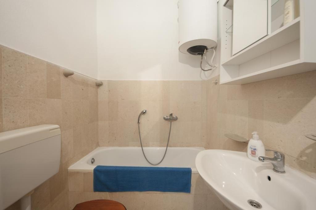 Apartments Kalajzic Пучища Номер фото